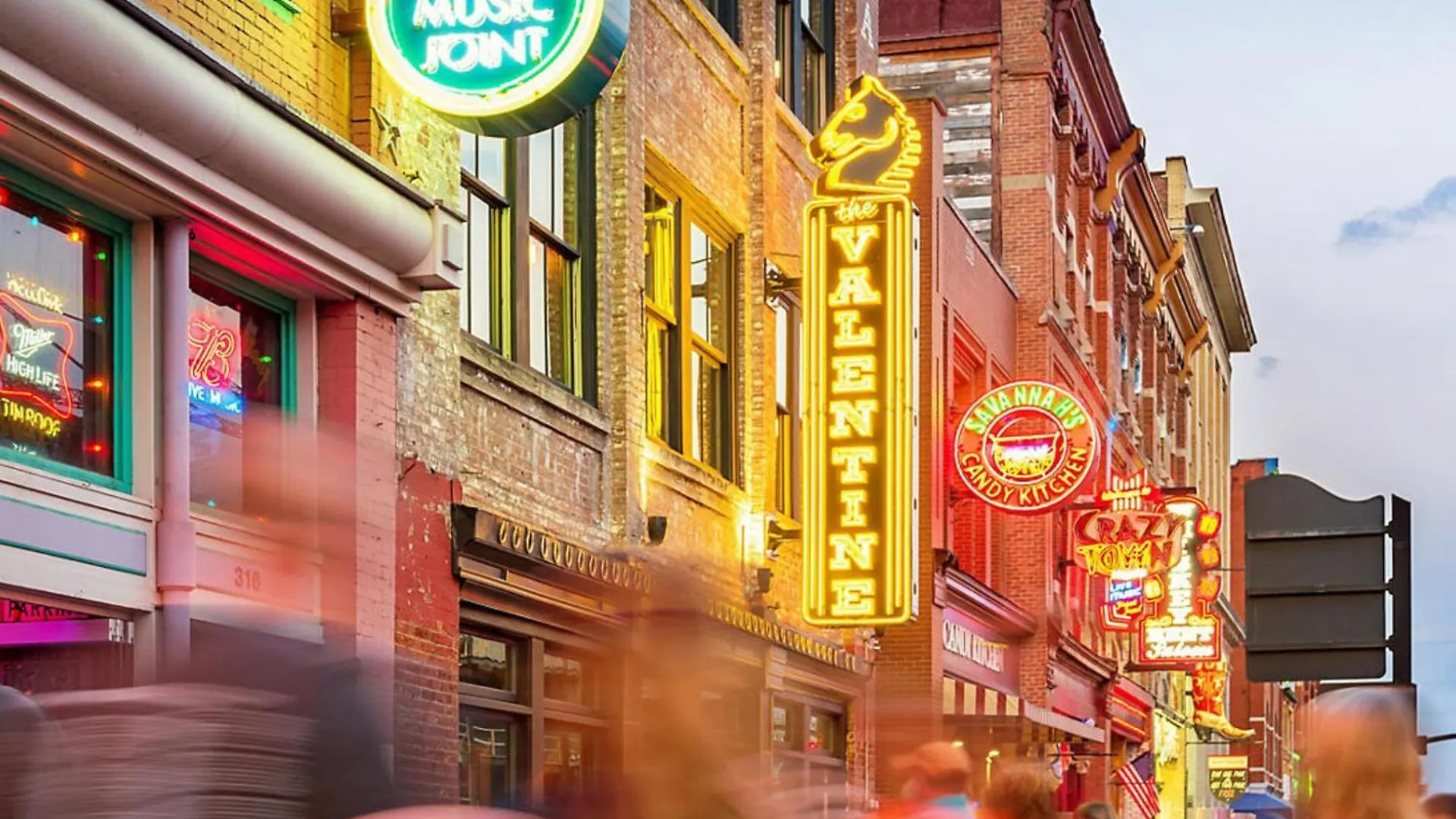 Bluegreen Downtown Nashville Hotel